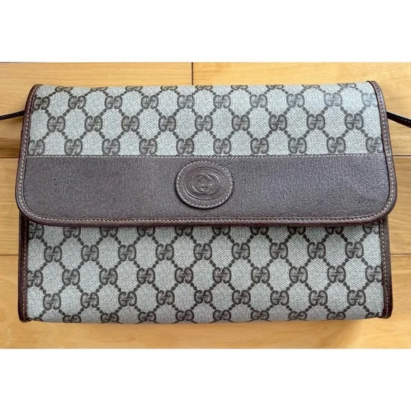 Authentic Vintage Gucci Brown Monogram Canvas Leather Flap Crossbody Clutch Bag - Picture 2 of 12
